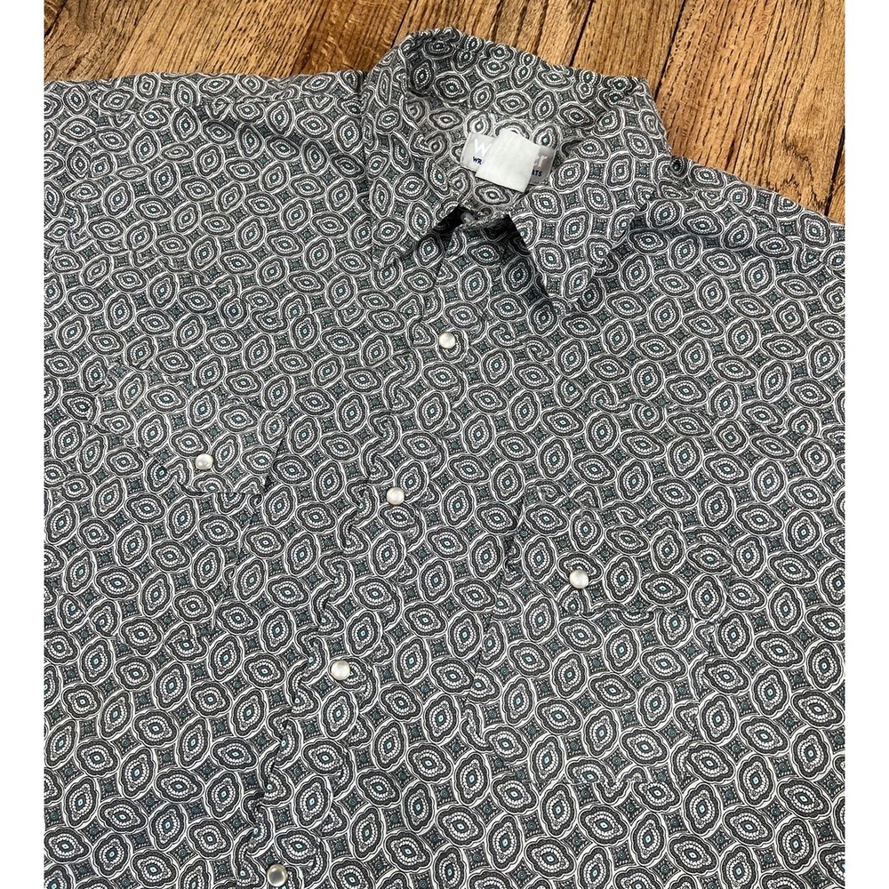 Wrangler Wrancher Paisley Blue Pearl Snap Shirt Short Sleeve Men's Sz XL